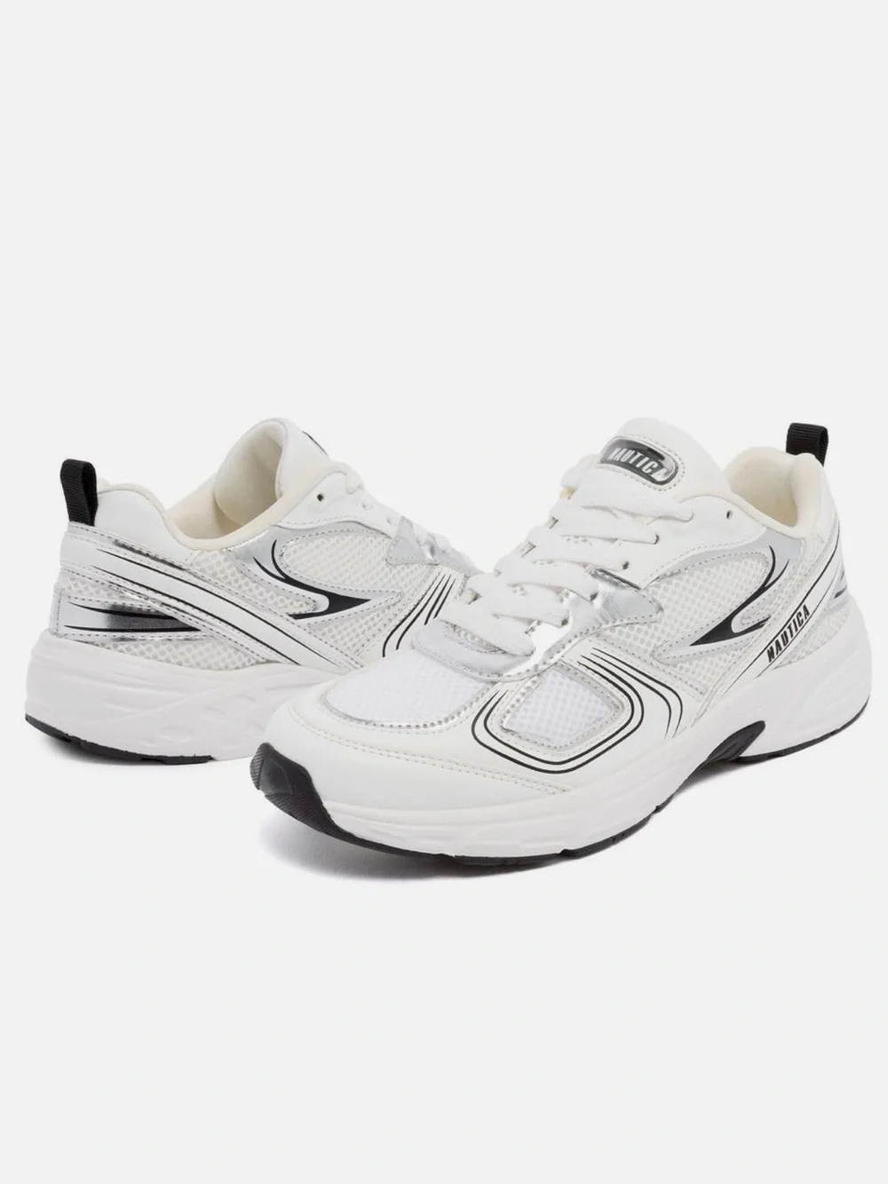 New in Box! Nautica Perelto White, Black & Silver Lace Up Jogger Sneakers Size 8